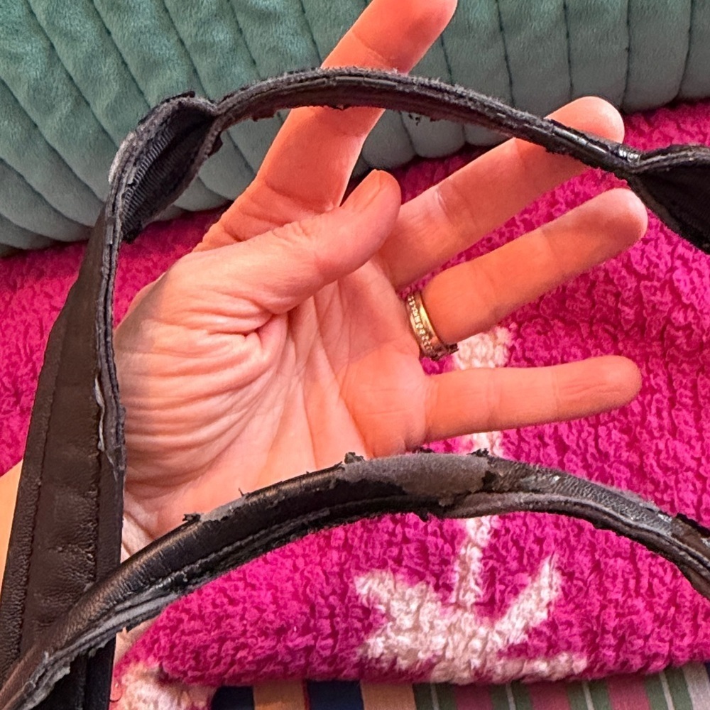 Lululemon Go getter duffle bag - Picture 8 of 14